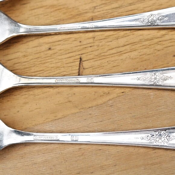 Set of 6 WM Rogers DESIRE Silver Plate Dessert Forks and Tea Spoons - Picture 14 of 15